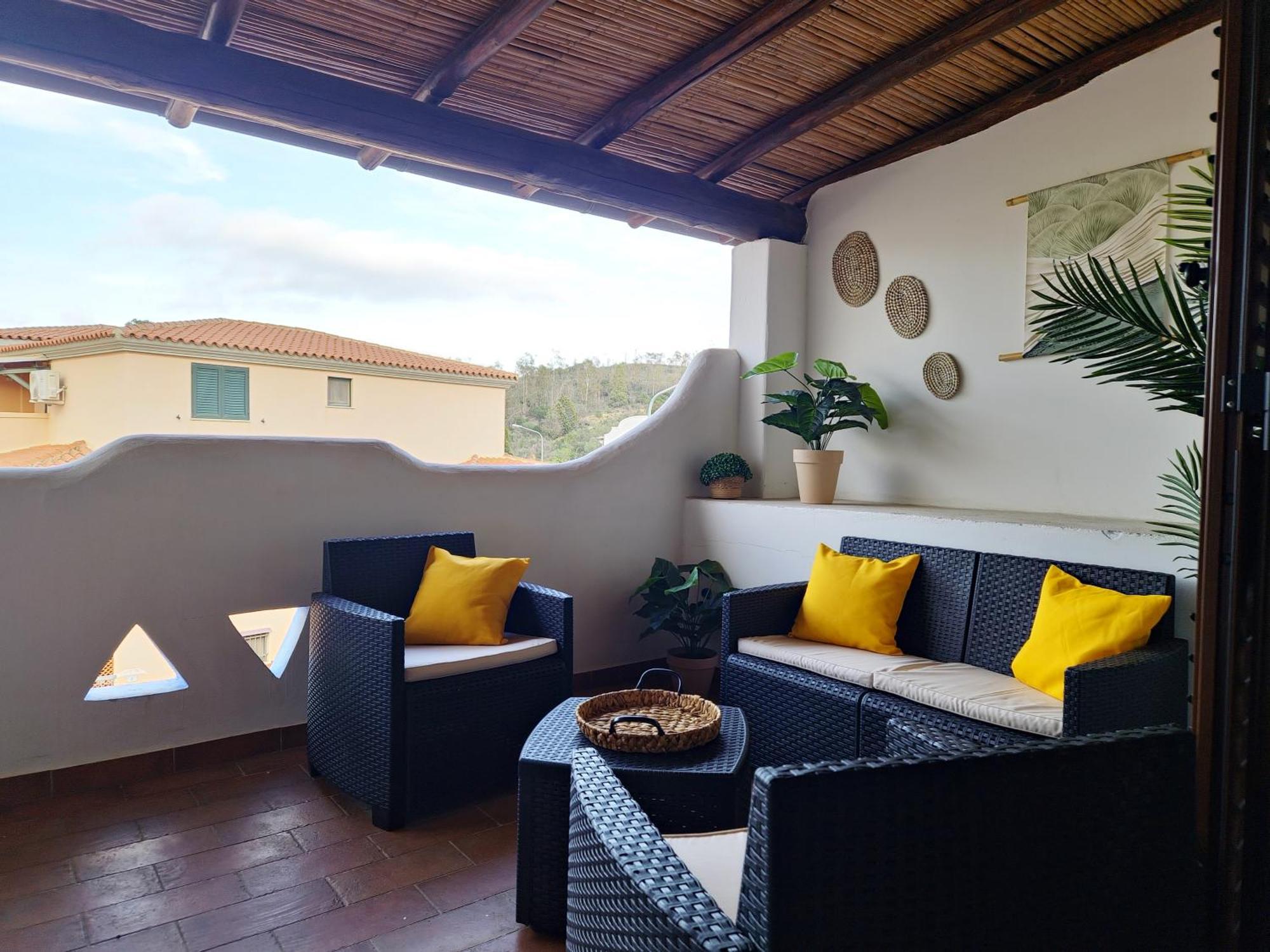 Dommos - Melodie Apartments Cala Liberotto Luaran gambar