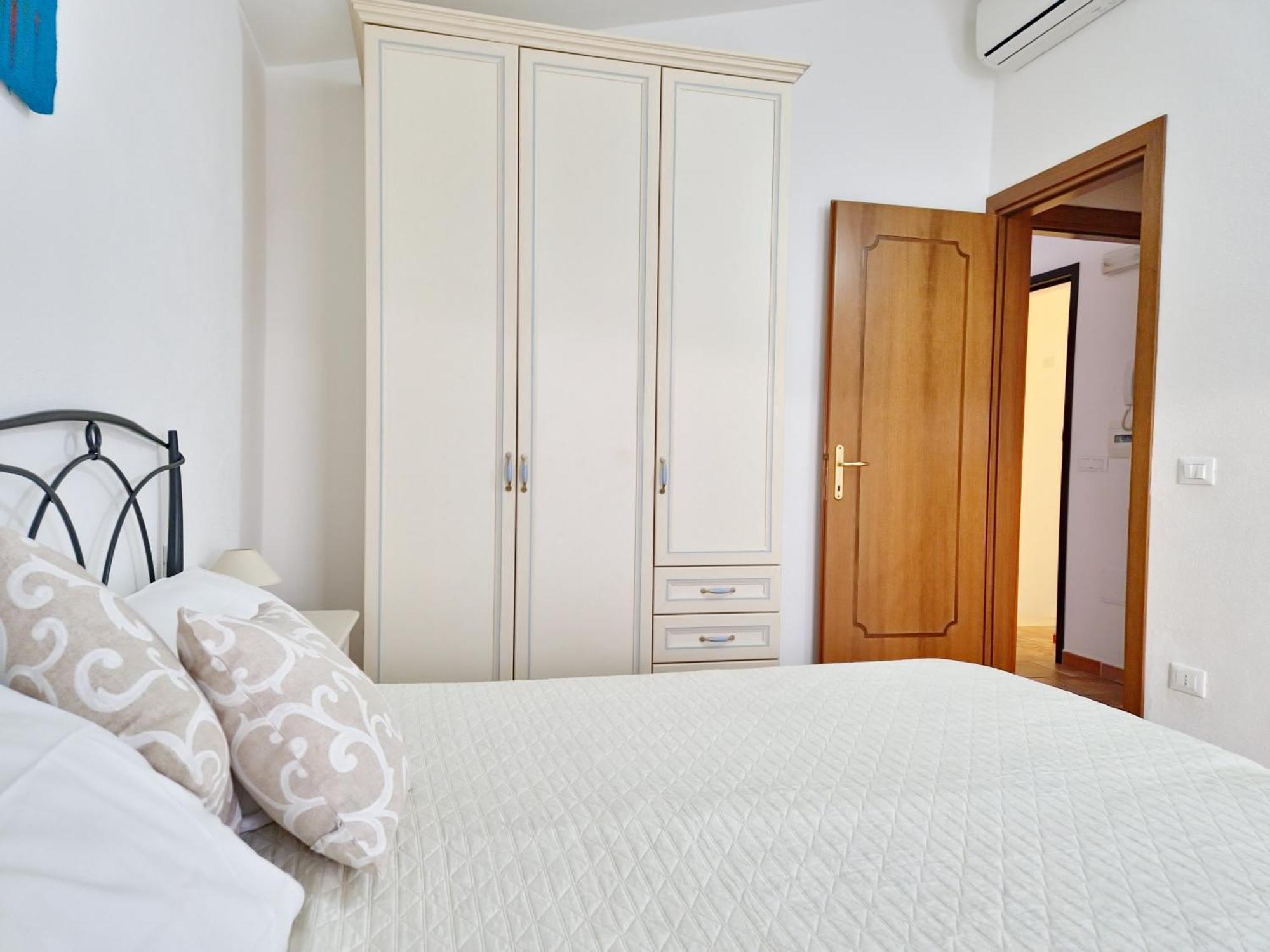 Dommos - Melodie Apartments Cala Liberotto Luaran gambar