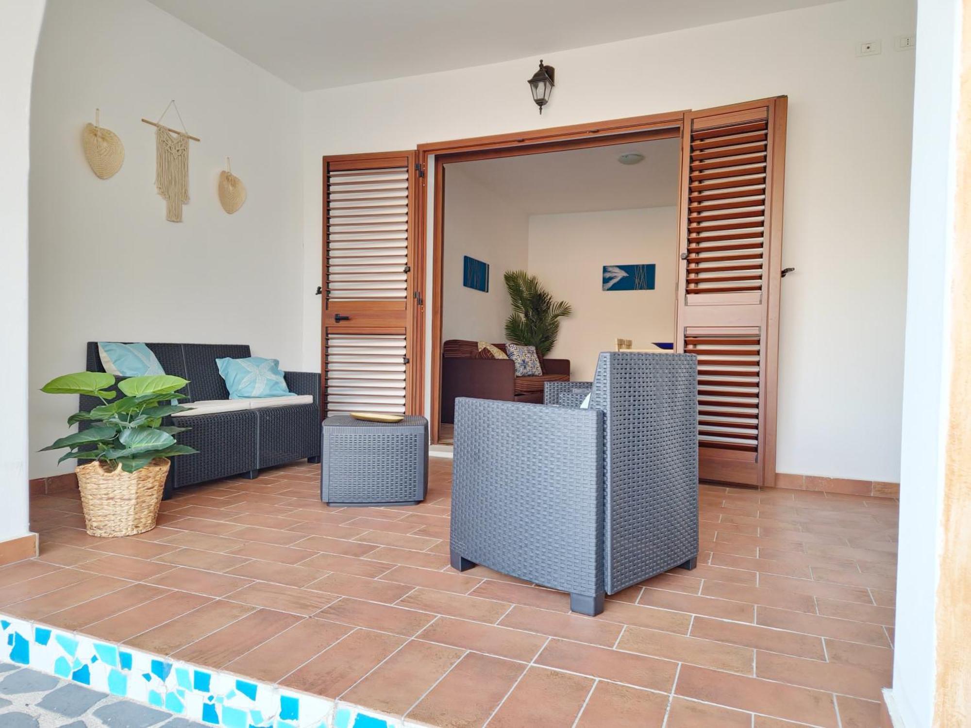 Dommos - Melodie Apartments Cala Liberotto Luaran gambar